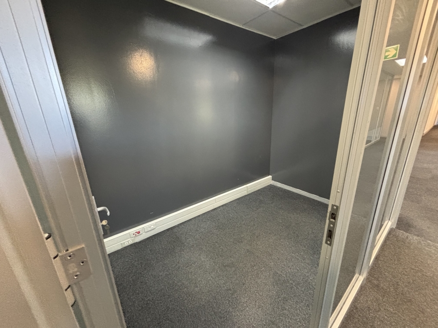 To Let Commercial Property for Rent in Tyger Valley Western Cape
